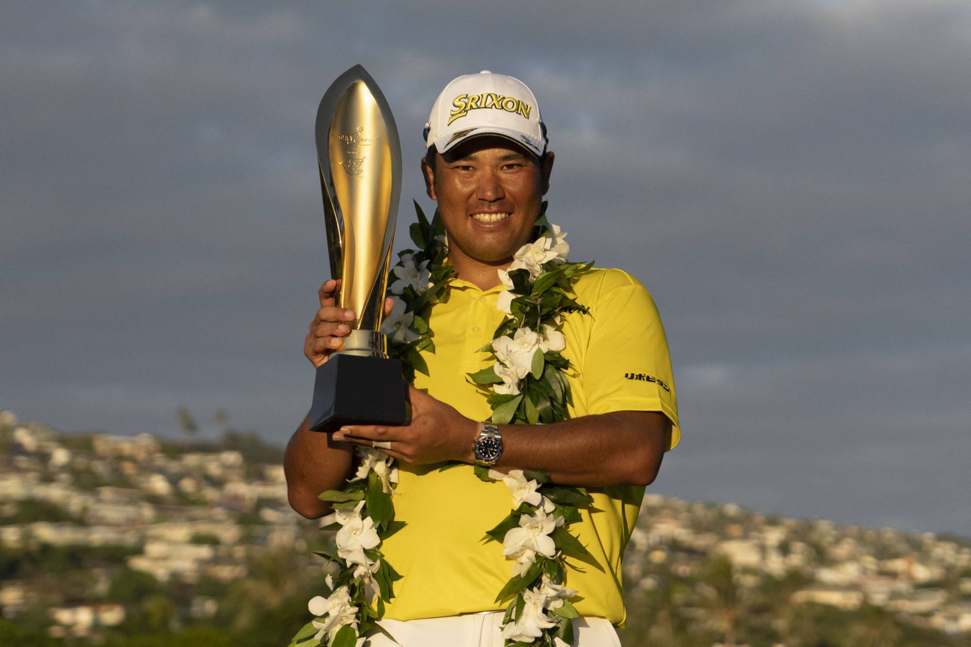 Read more about the article Matsuyama Overtakes Henley, Wins Sony in Playoff