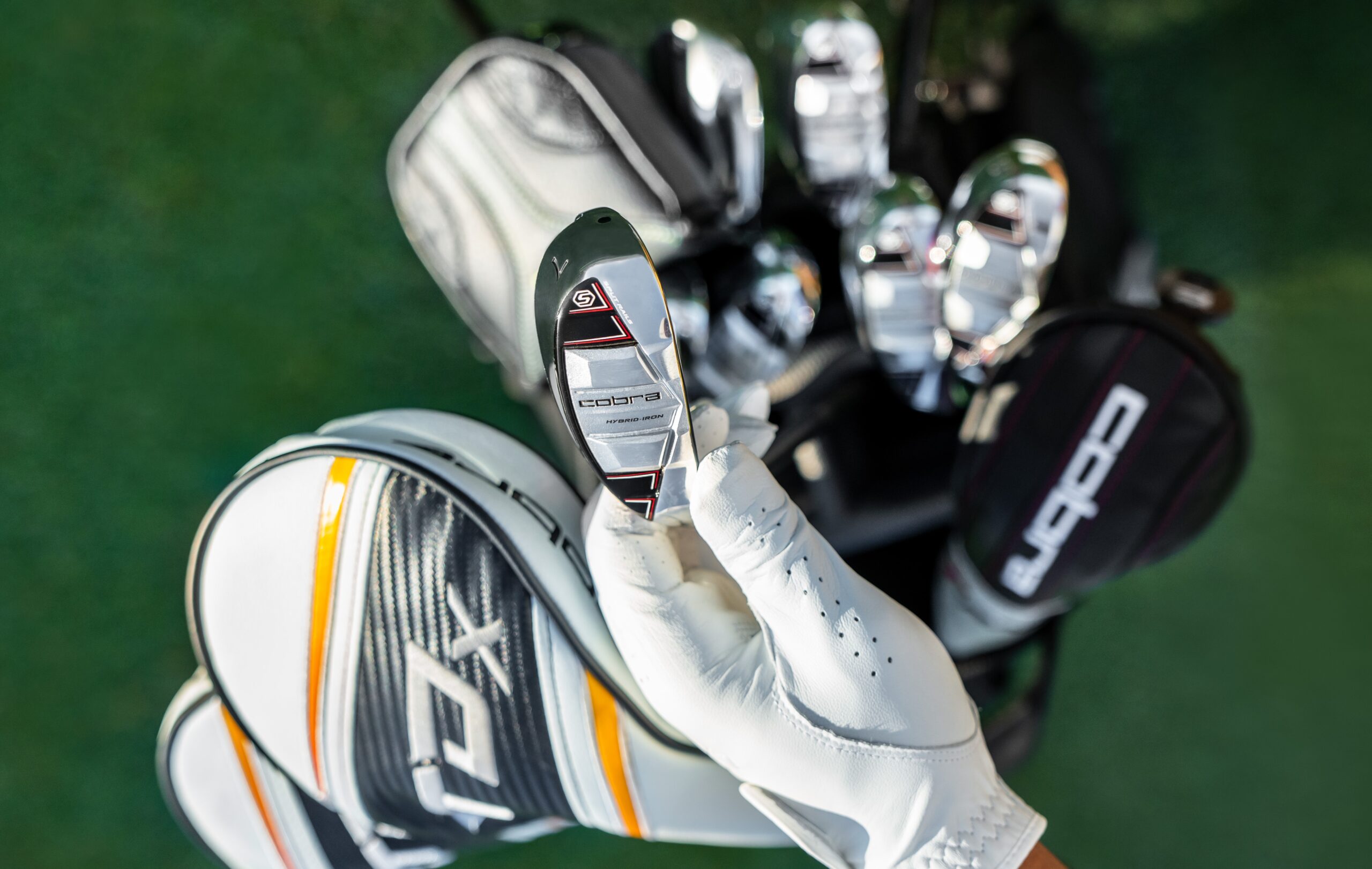 Read more about the article COBRA GOLF LAUNCHES NEW VERSION OF ITS POPULAR T-RAIL HYBRID IRONS WITH NEW H.O.T. FACE TECHOLOGY