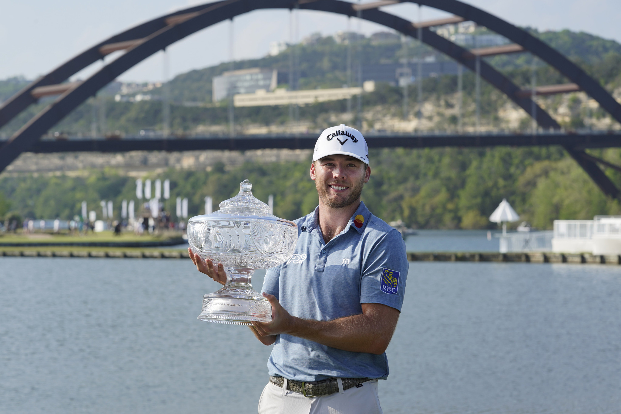 Read more about the article Sam Burns Routs Cameron Young, Wins Match Play